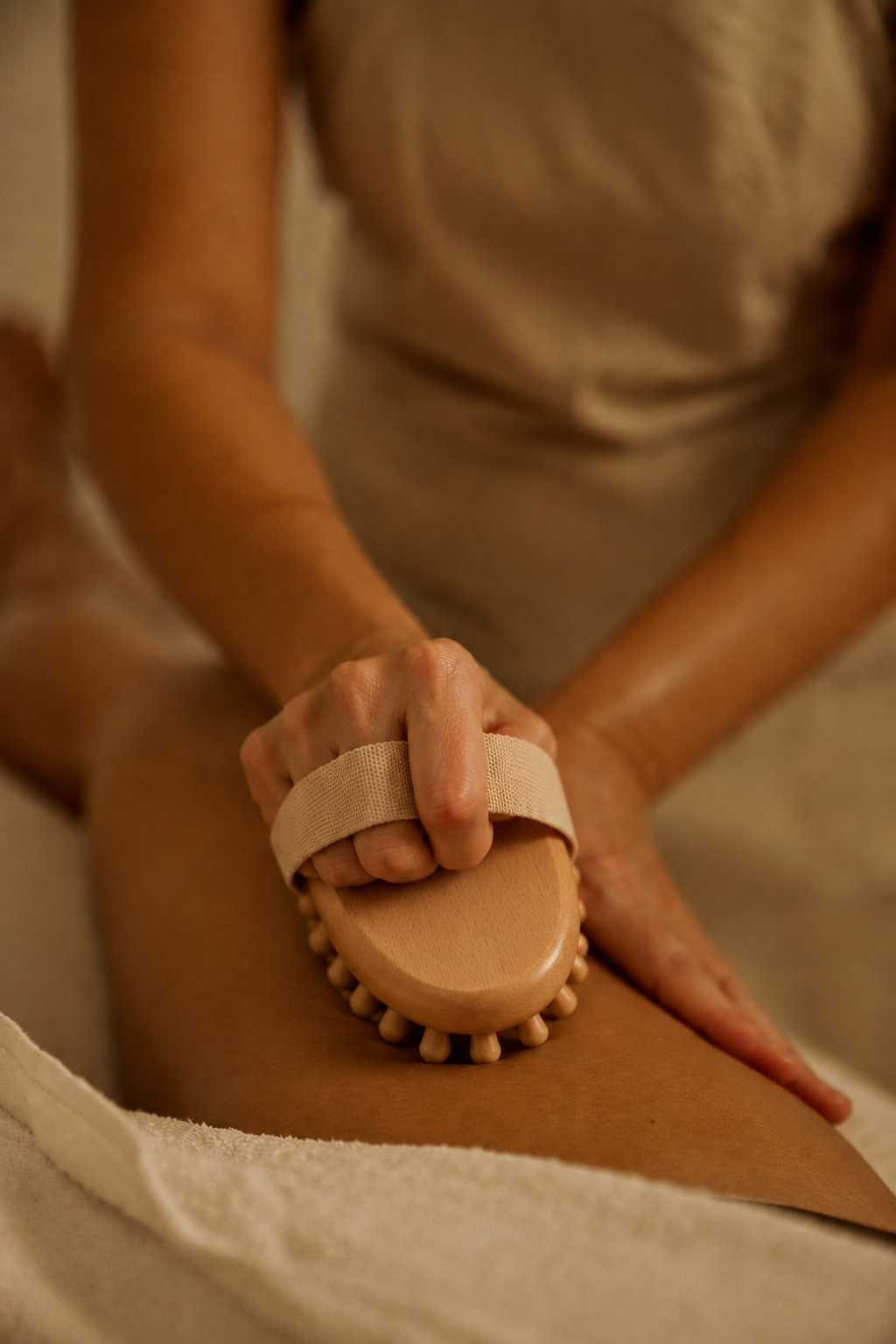 LYMPHATIC BODY BRUSH – Stimulate, Smooth & Revitalise